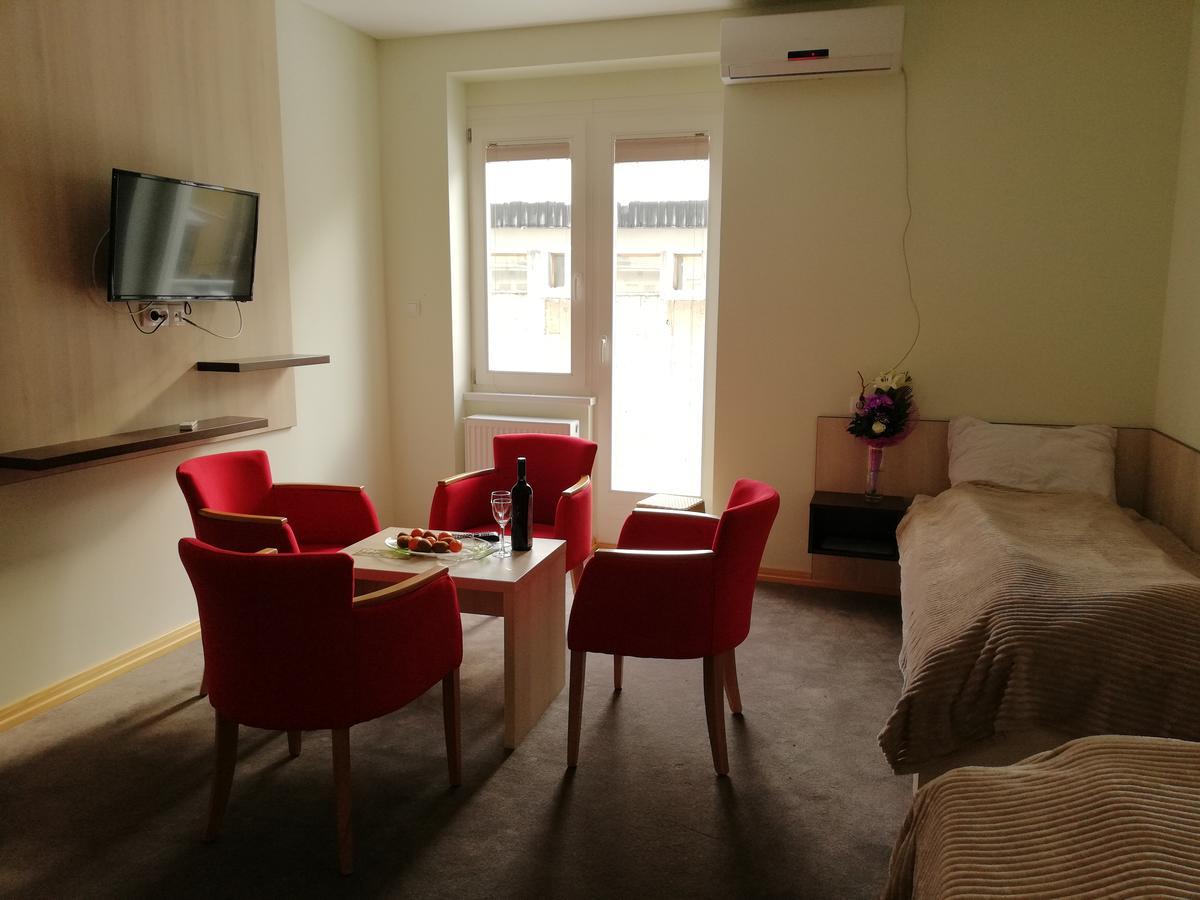 Apartments Mavesa Врнячка-Баня Екстер'єр фото